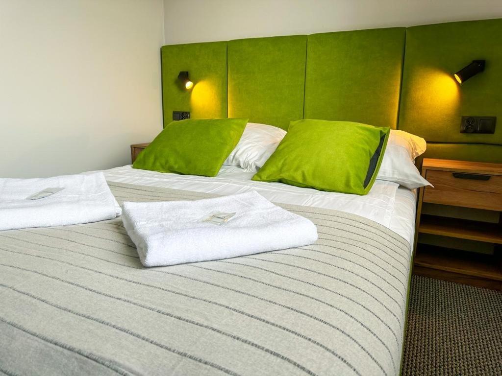 Hotel Czerwone Korale Cielimowo Εξωτερικό φωτογραφία