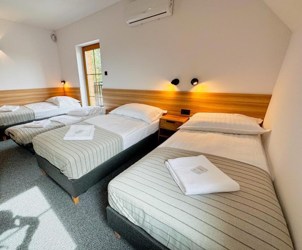 Hotel Czerwone Korale Cielimowo Εξωτερικό φωτογραφία