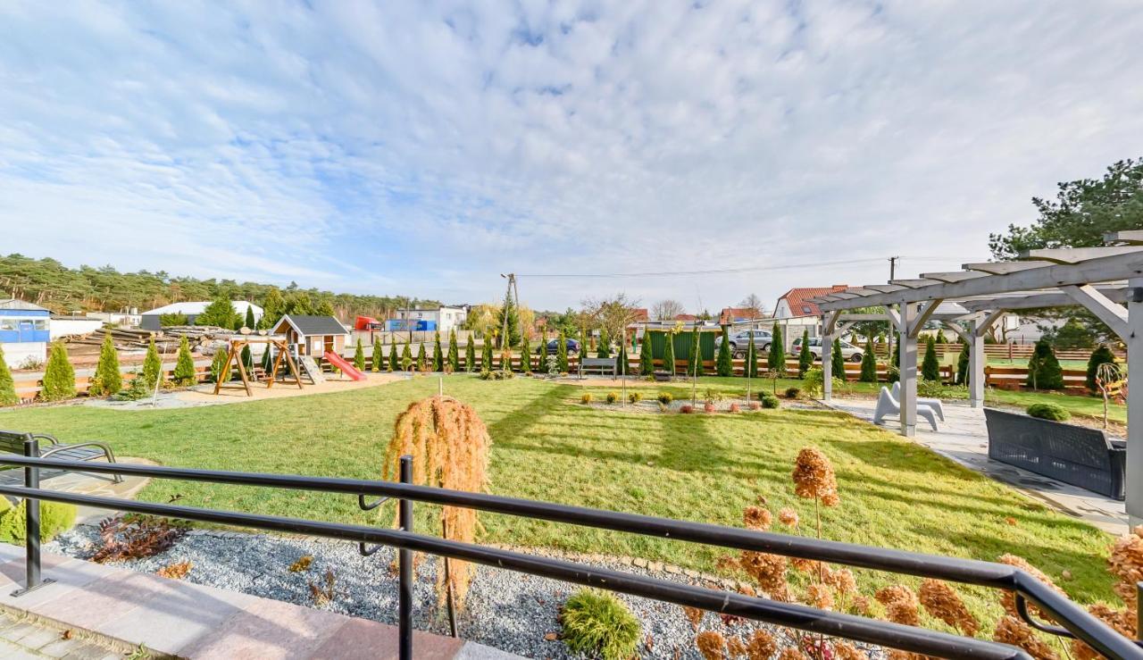 Hotel Czerwone Korale Cielimowo Εξωτερικό φωτογραφία