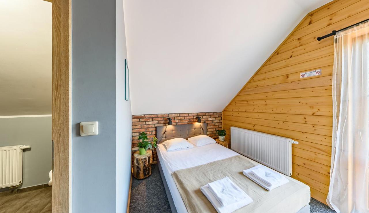 Hotel Czerwone Korale Cielimowo Εξωτερικό φωτογραφία