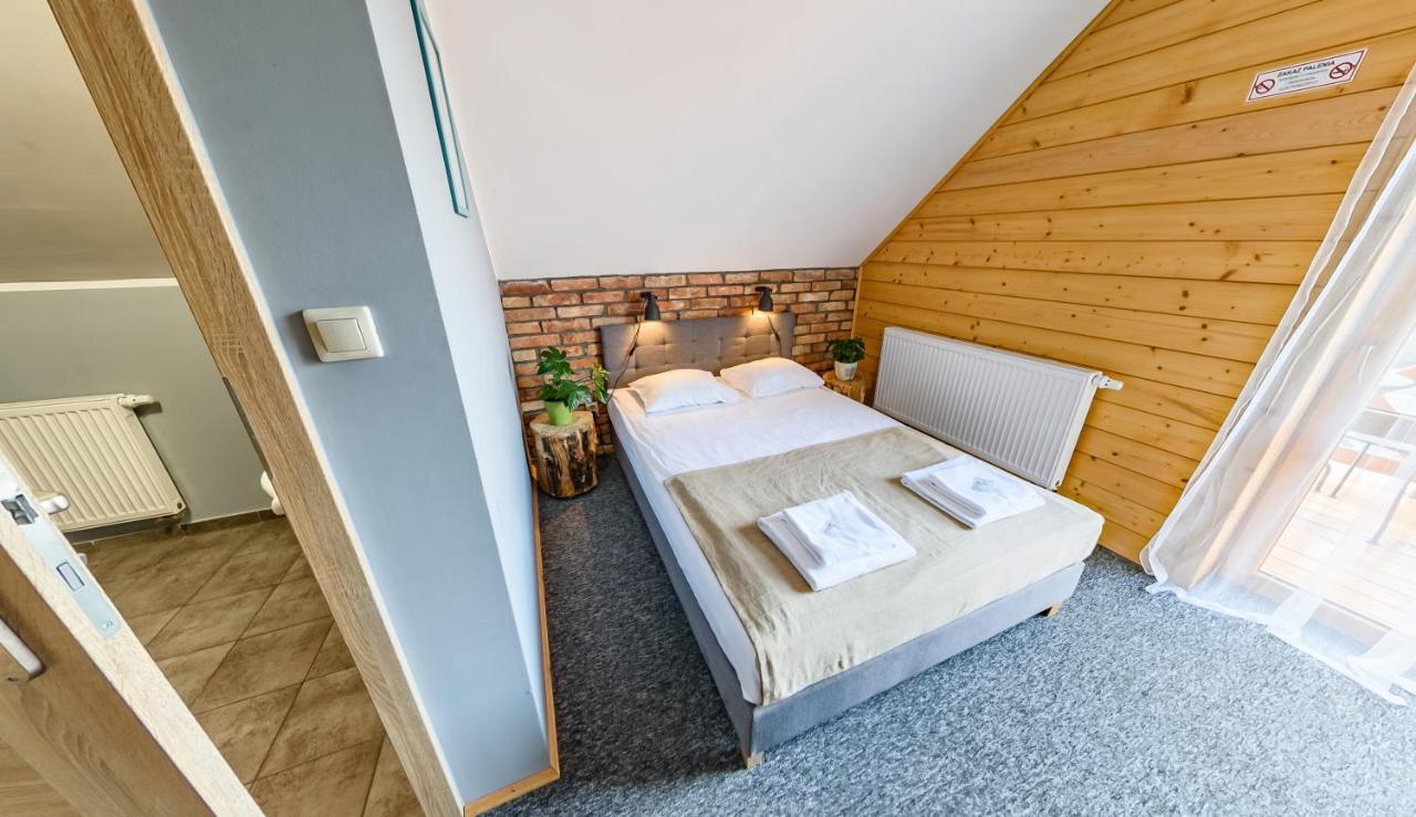Hotel Czerwone Korale Cielimowo Εξωτερικό φωτογραφία